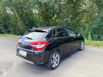 Citroën sedan