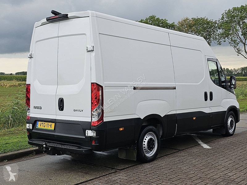 Furgoneta Iveco 35 S