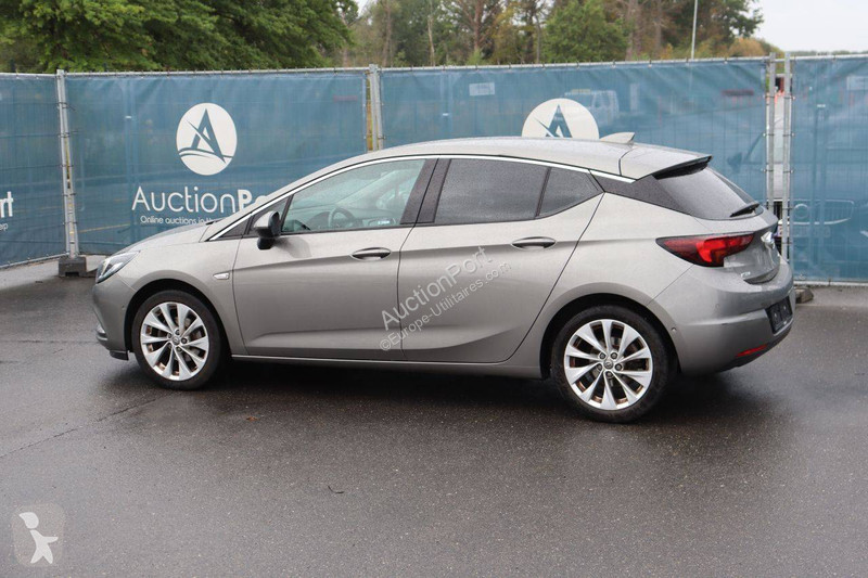 Véhicule utilitaire Opel