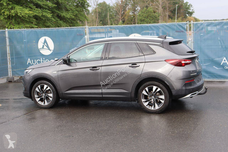 Véhicule utilitaire Opel