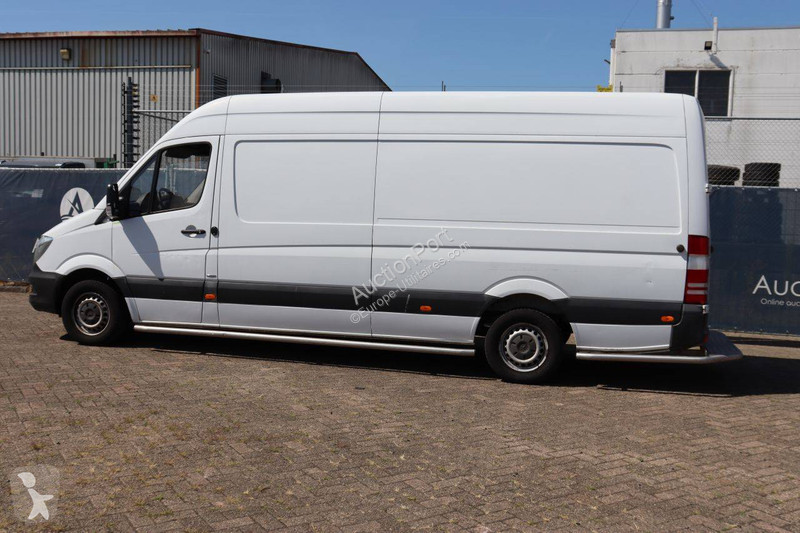 Véhicule utilitaire Mercedes 310 CDI