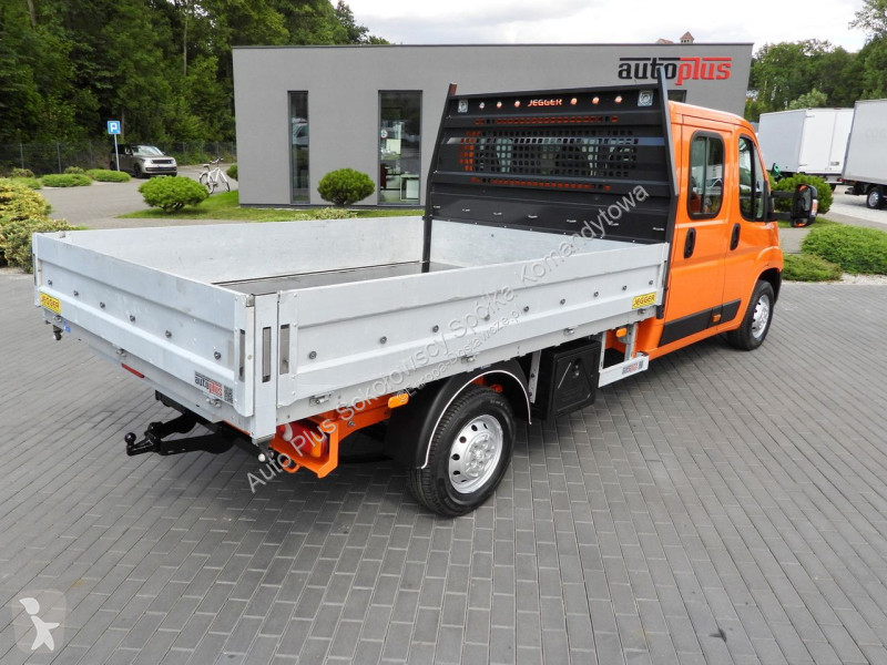 Véhicule utilitaire Peugeot  BOXER