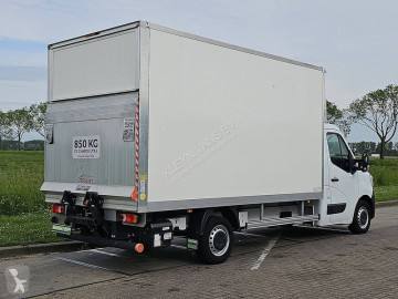 Fourgon Renault