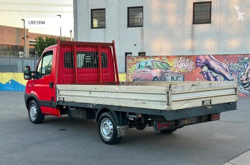 Véhicule utilitaire Iveco Dailly