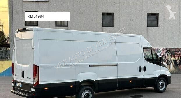 Лекотоварен автомобил Iveco DAILY 35S16V