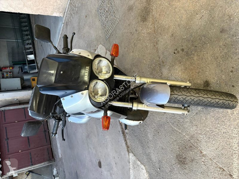 Furgoneta Yamaha TDR