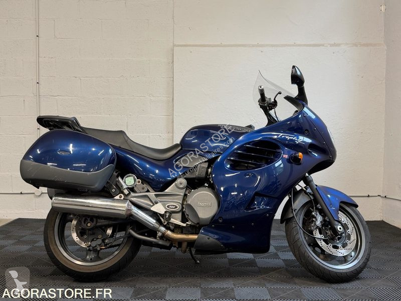 Furgoneta Triumph TROP 900