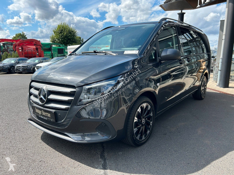 Véhicule utilitaire Mercedes 124 CDI Tourer...