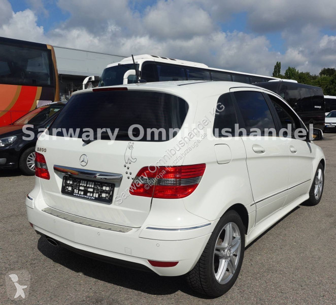 Véhicule utilitaire Mercedes B...