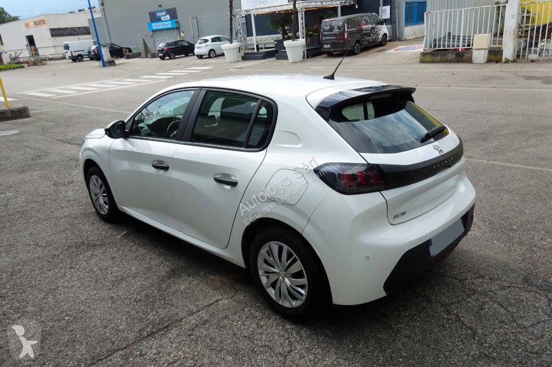Véhicule utilitaire Peugeot STE 1,5 HDI 100