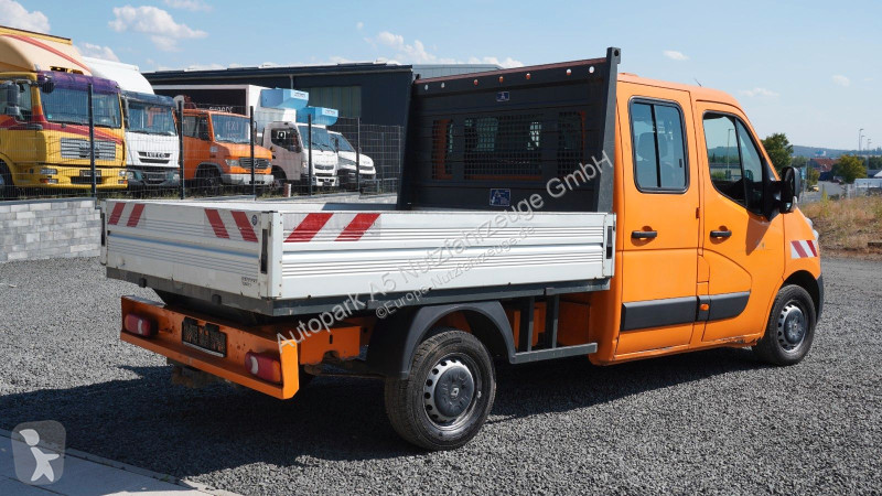 Véhicule utilitaire Renault III dCi 125...