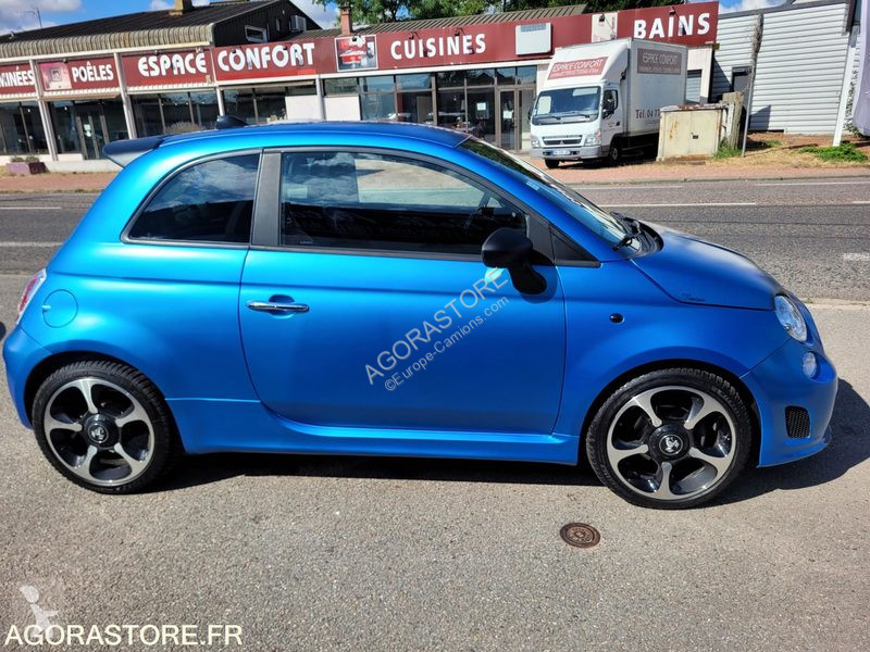 Véhicule utilitaire Fiat 500