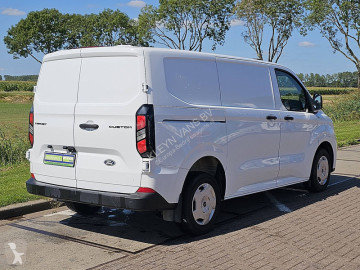 Fourgon Ford