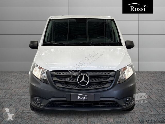 Véhicule utilitaire Mercedes III 116 - vito 116...