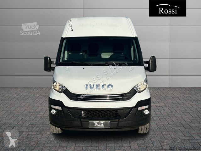 Véhicule utilitaire Iveco V - daily 35 S14 A8 V...