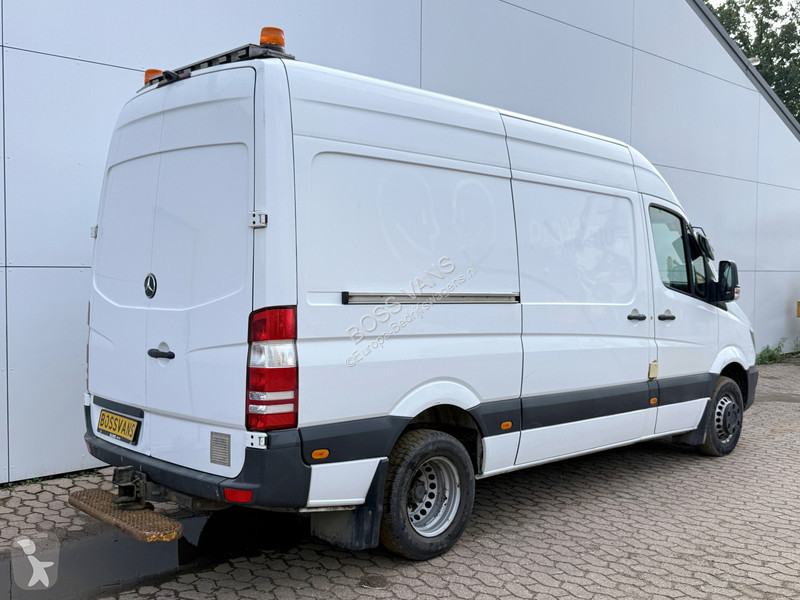 Véhicule utilitaire Mercedes 519 3.0 190PK V6...
