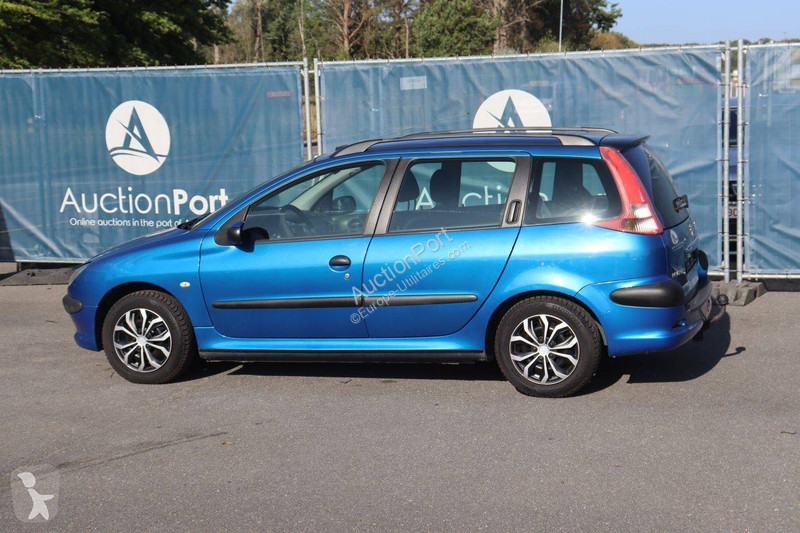 Véhicule utilitaire Peugeot