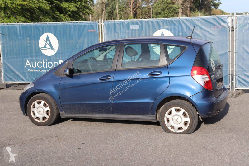 Véhicule utilitaire Mercedes A180 A-lasse