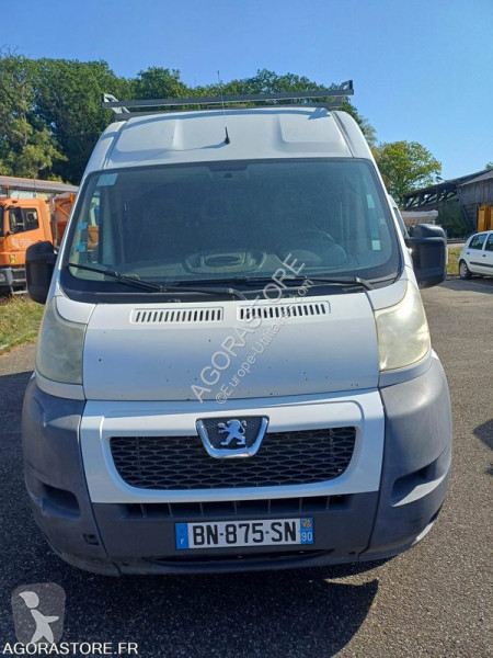 Véhicule utilitaire Peugeot BOXER