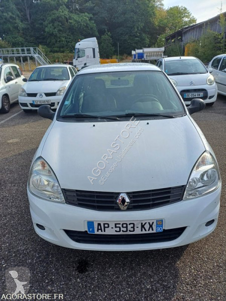 Véhicule utilitaire Renault CLIO