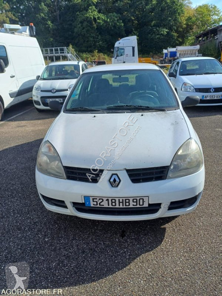 Véhicule utilitaire Renault CLIO