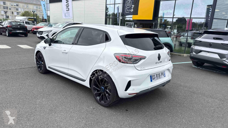 Véhicule utilitaire Renault CLIO V