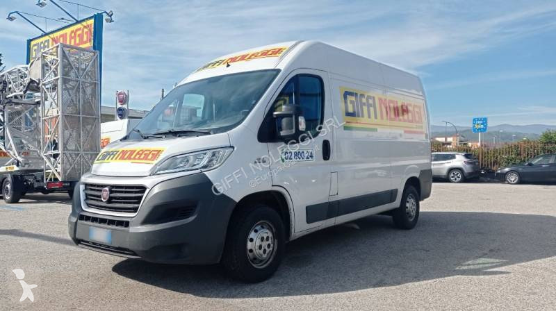 Véhicule utilitaire Fiat