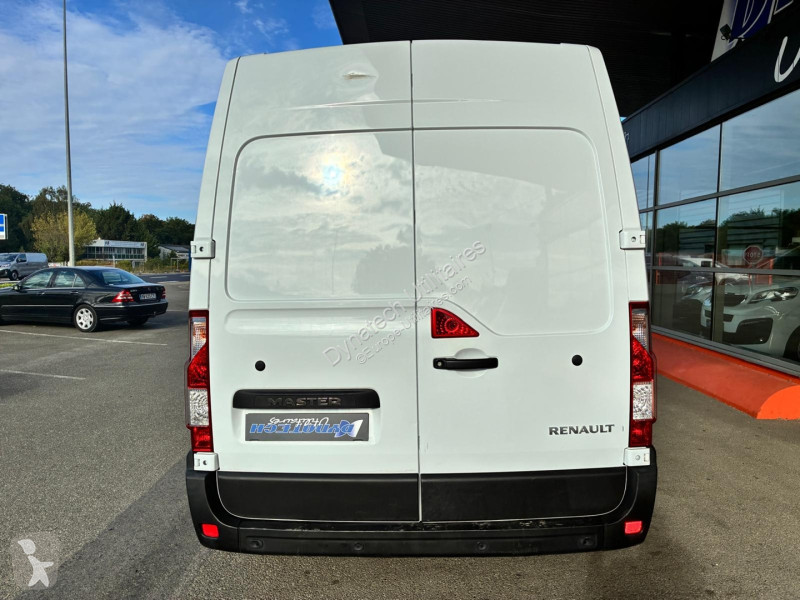 Véhicule utilitaire Renault CONFORT