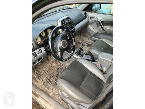 Véhicule utilitaire Toyota RAV4