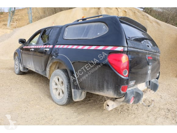 Véhicule utilitaire Mitsubishi