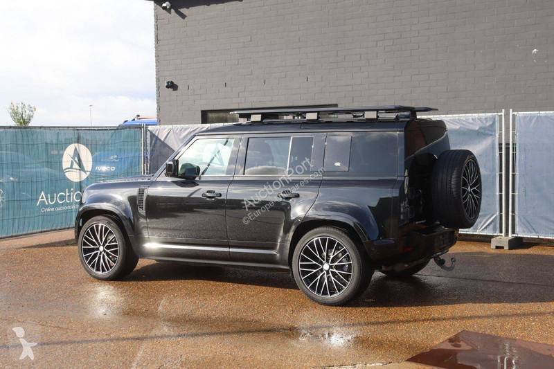 Véhicule utilitaire Land Rover
