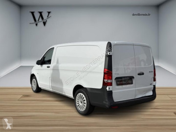 Fourgon Mercedes