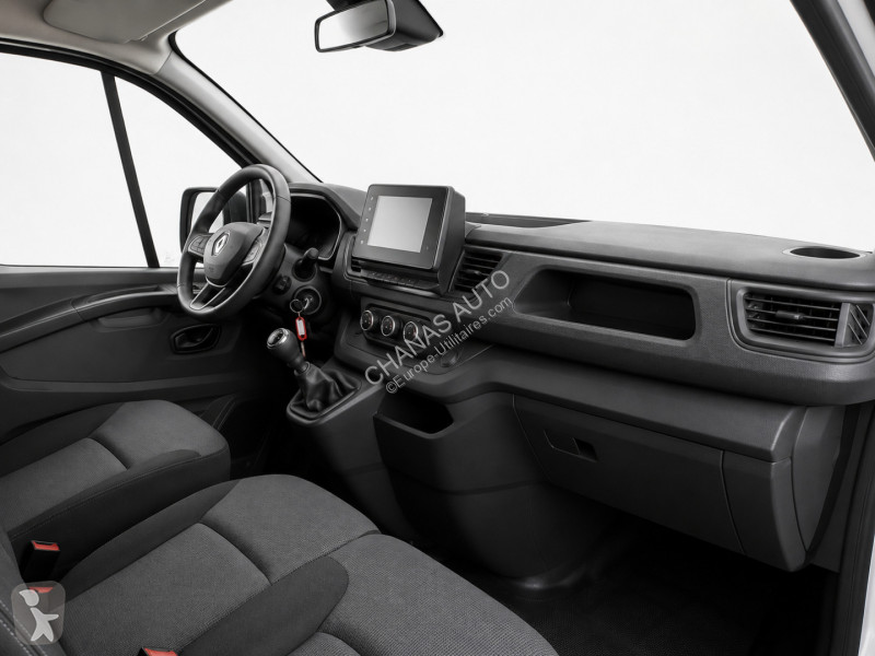 Veículo utilitário Renault L2 2.0 dCi 150 Zen 9PL