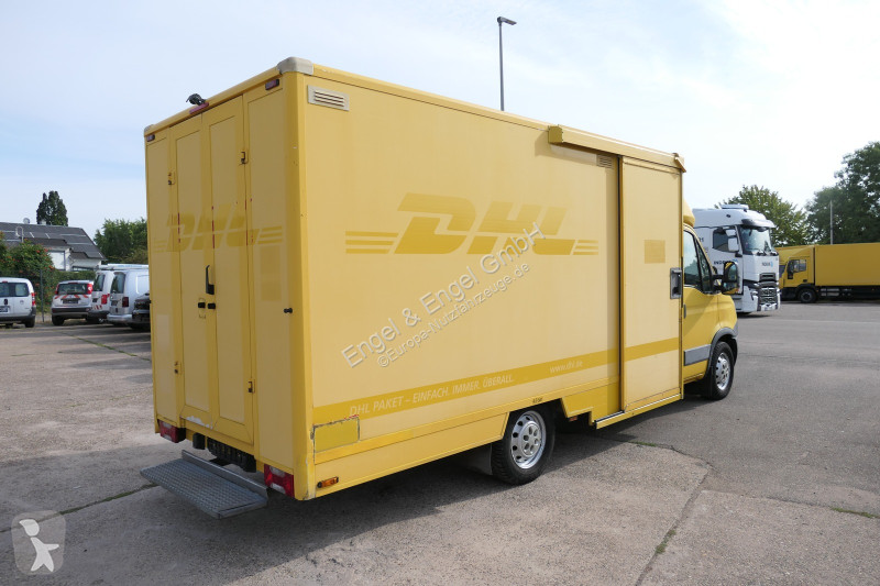Véhicule utilitaire Iveco Daily 35 S11 C30C...