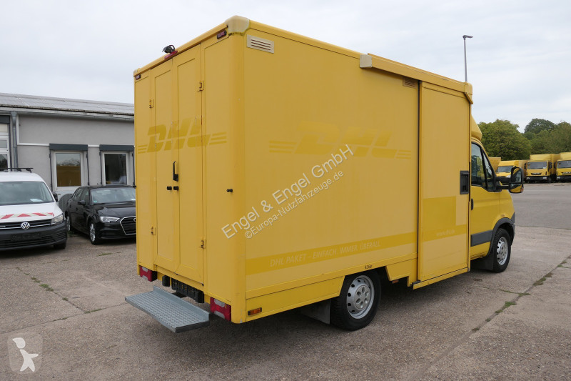 Véhicule utilitaire Iveco Daily 35 S11 C30C...