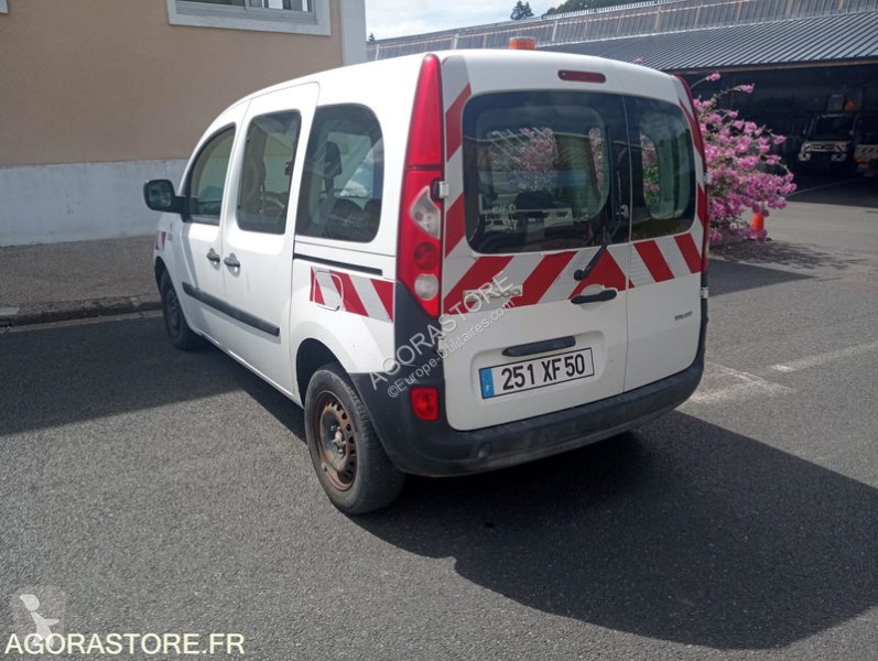 Véhicule utilitaire Renault KANGOO
