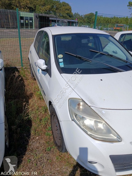 Véhicule utilitaire Renault CLIO