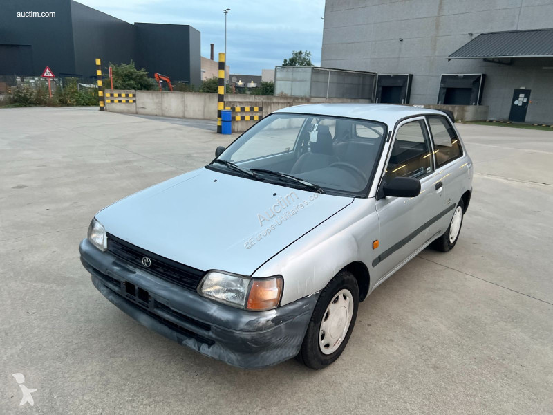 Furgoneta Toyota starlet