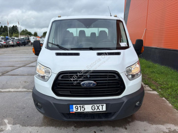 Con volquete Ford
