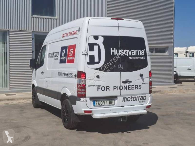 Furgoneta Mercedes