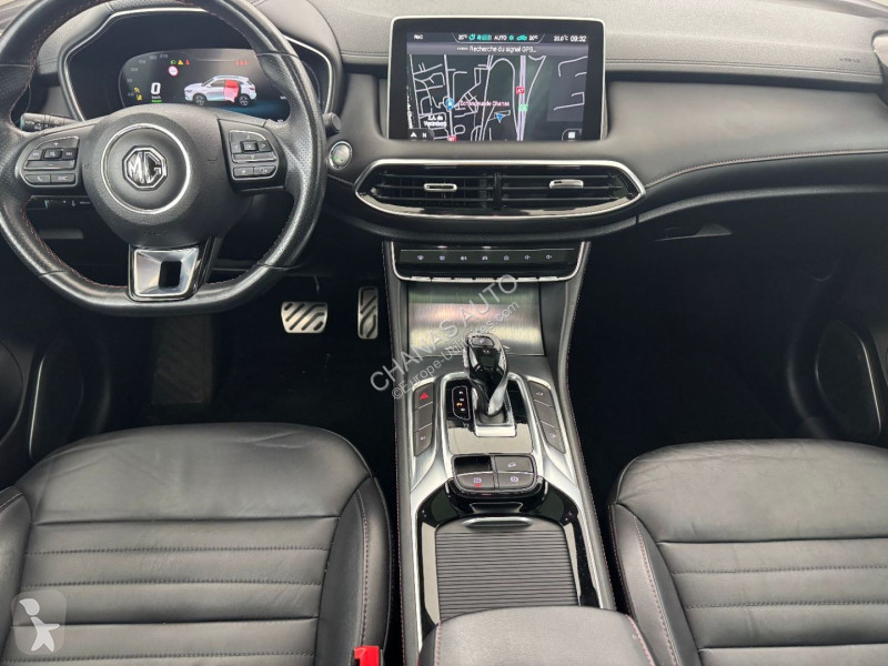 Véhicule utilitaire MG 1.5T GDI PHEV Luxury