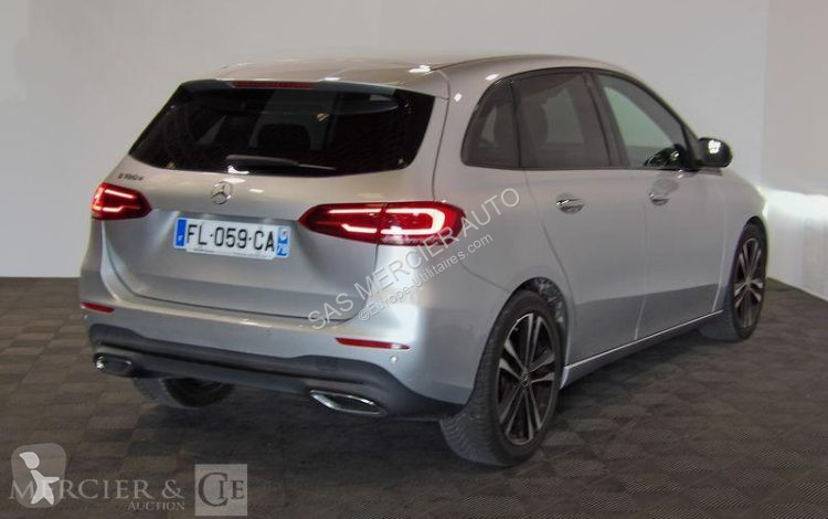 Véhicule utilitaire Mercedes