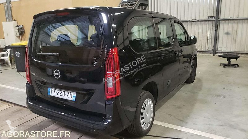 Véhicule utilitaire Opel COMBO
