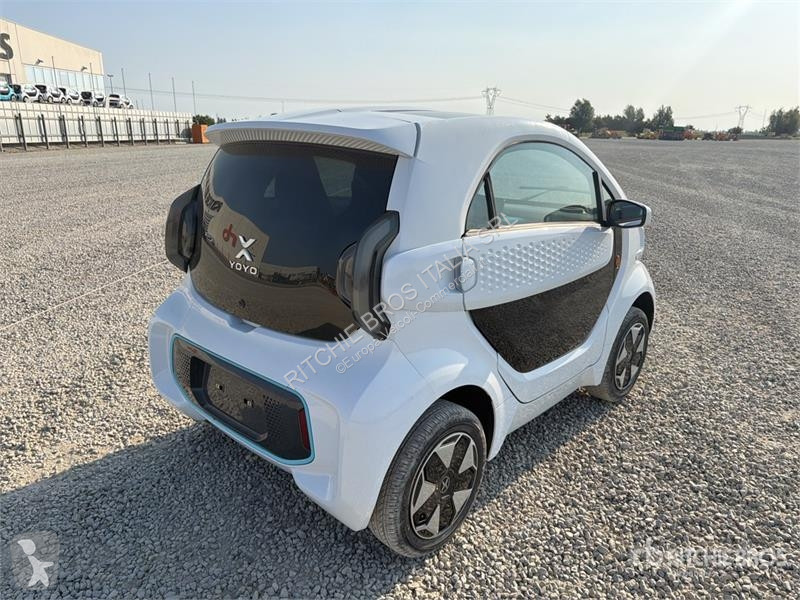 Лекотоварен автомобил  XEV Yoyo