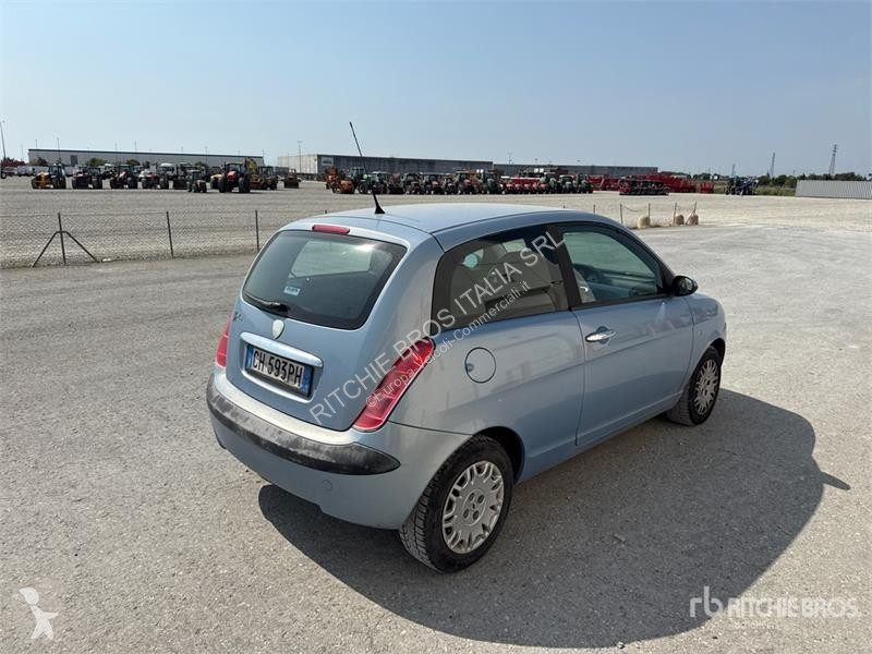 Furgoneta Lancia