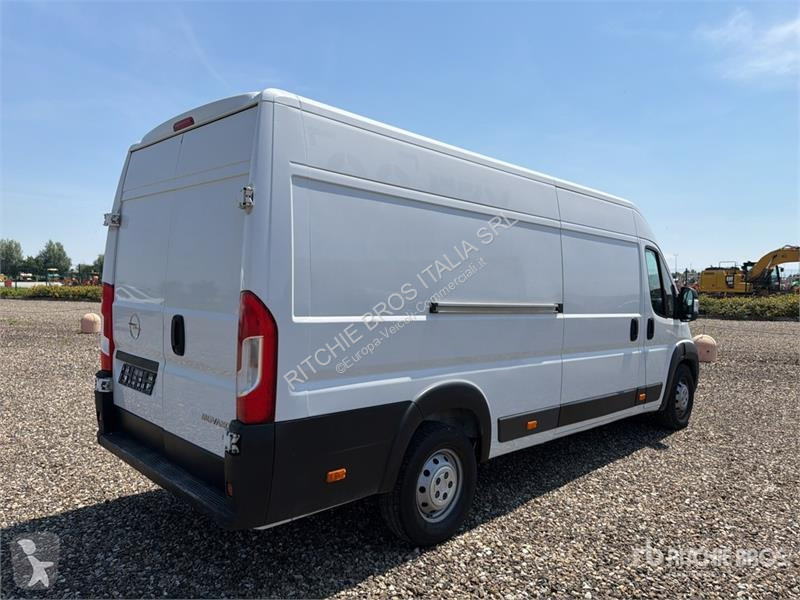 Véhicule utilitaire Opel 2.2 103 KW KA L4H2