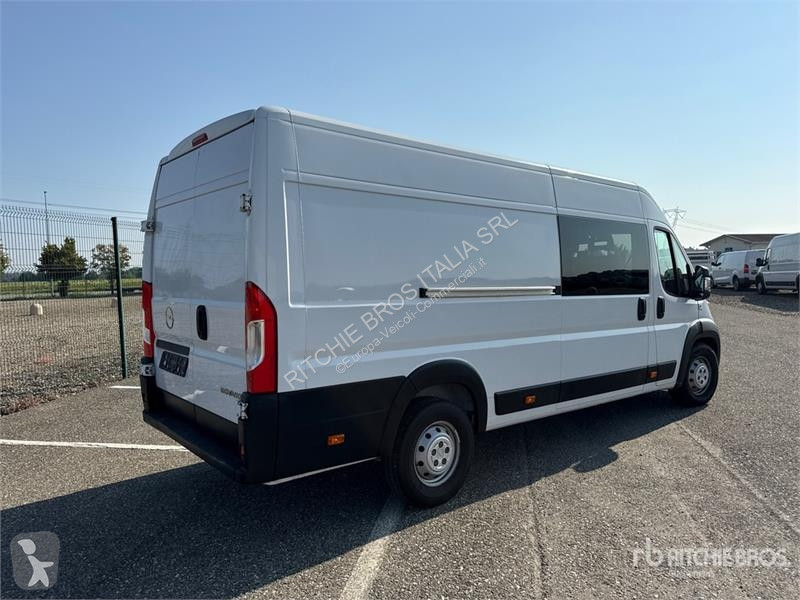 Véhicule utilitaire Opel 2.2 103 KW Mixto KA L4H2