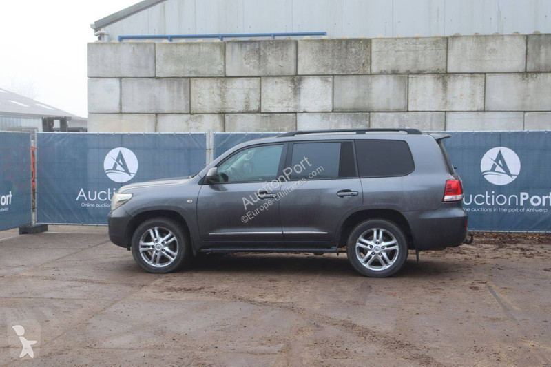 Furgoneta Toyota LANDCRUISER (200 SERIES)
