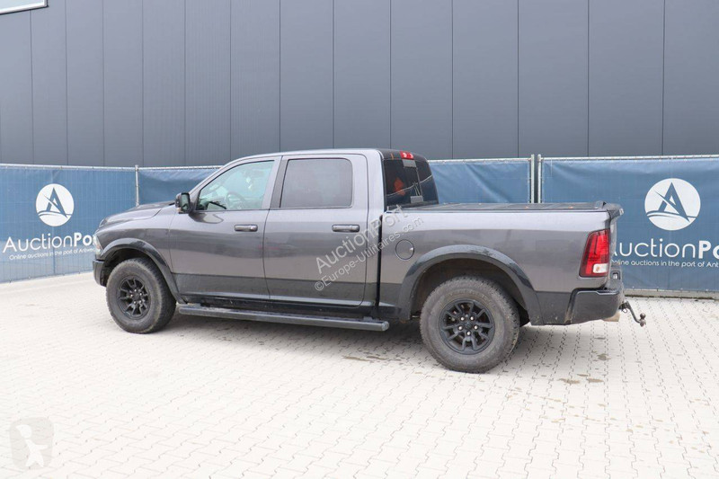Véhicule utilitaire Dodge Ram1500