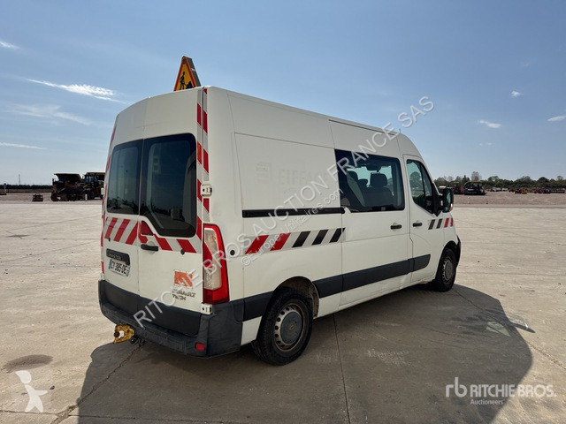 Véhicule utilitaire Renault dCi100